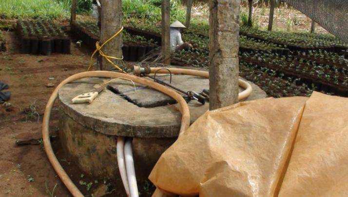 Giếng cung cấp nước tưới cho vườn ươm
