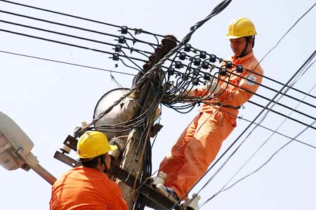 Bộ Công Thương kiến nghị Thủ tướng phê duyệt khung giá bán lẻ điện bình quân giai đoạn 2017-2020. Ảnh internet